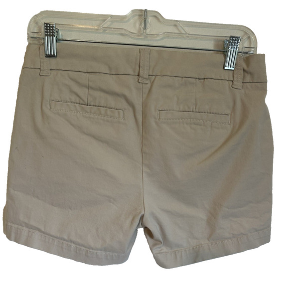Crown & Ivy Caroline Size 4P Tan Flat Front Shorts - Picture 2 of 6